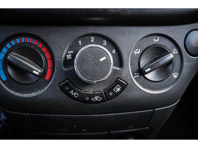 Chevrolet - aveo - 1.2 16v ls b-clever 00-kzf-3 - afbeelding 4 van  13