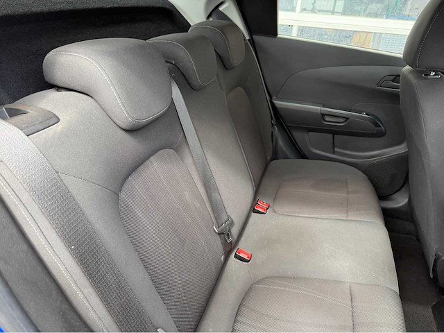 Chevrolet - aveo - 1.3d lt personenauto - 2012 - afbeelding 1 van  7