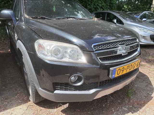 Chevrolet - captiva - 2.0 vcdi style 2wd - 09-pdg-8- 2011 - afbeelding 5 van  8