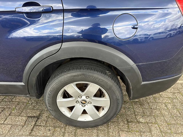 Chevrolet - captiva - 2.4 intro ed. 2wd - personenauto - 2006 - afbeelding 7 van  11