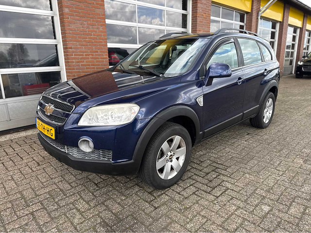 Chevrolet - captiva - 2.4 intro ed. 2wd - personenauto - 2006 - afbeelding 5 van  11