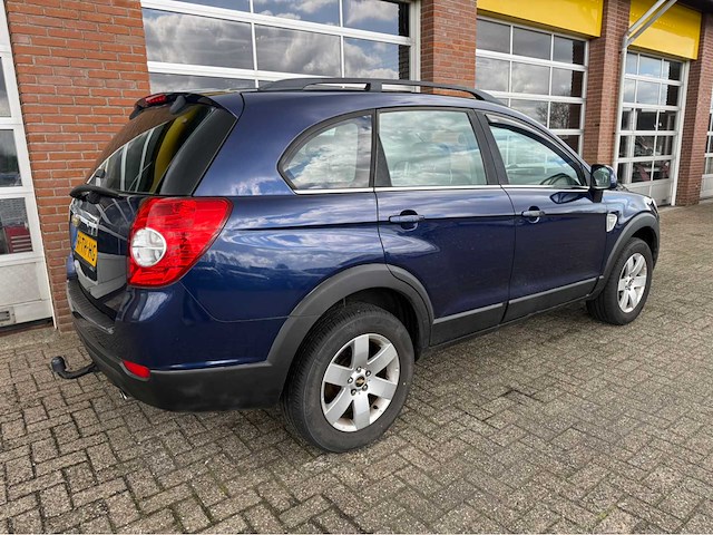 Chevrolet - captiva - 2.4 intro ed. 2wd - personenauto - 2006 - afbeelding 10 van  11