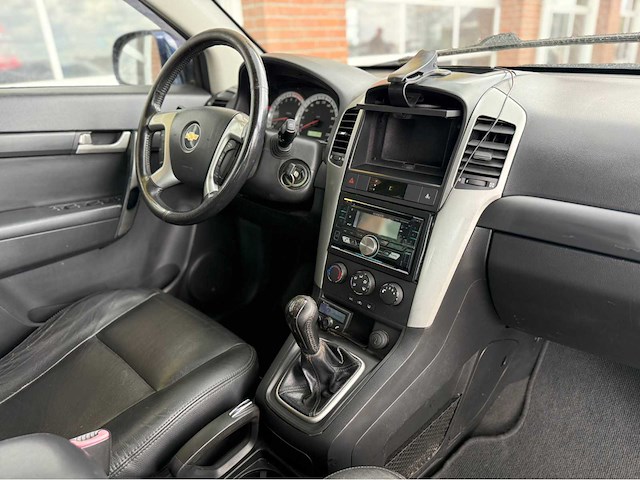 Chevrolet - captiva - 2.4 intro ed. 2wd - personenauto - 2006 - afbeelding 2 van  21