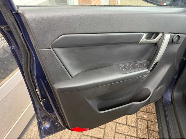 Chevrolet - captiva - 2.4 intro ed. 2wd - personenauto - 2006 - afbeelding 6 van  21