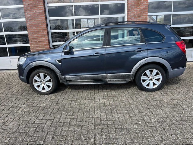 Chevrolet - captiva 3.2i - executive- personenauto - 2007 - afbeelding 4 van  14