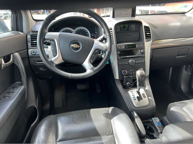 Chevrolet - captiva 3.2i - executive- personenauto - 2007 - afbeelding 8 van  27