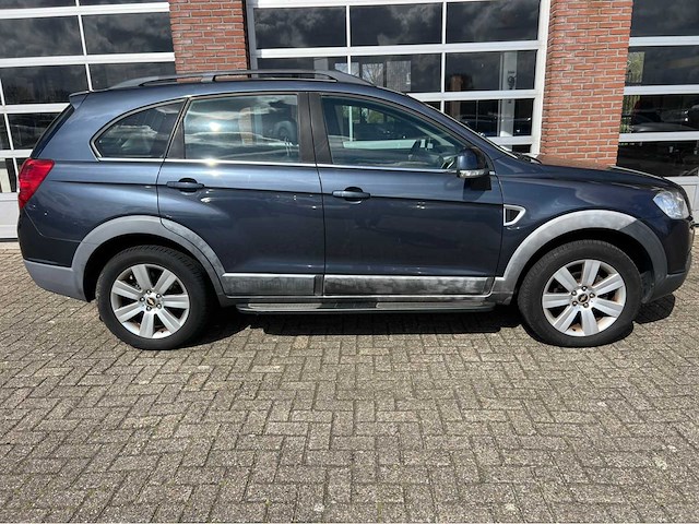Chevrolet - captiva 3.2i - executive- personenauto - 2007 - afbeelding 23 van  27