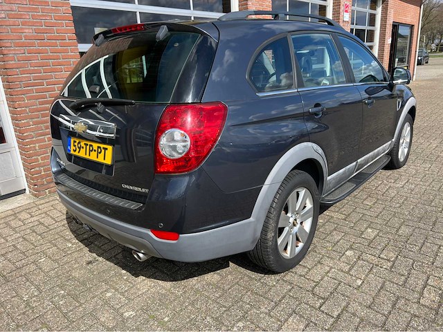 Chevrolet - captiva 3.2i - executive- personenauto - 2007 - afbeelding 25 van  27