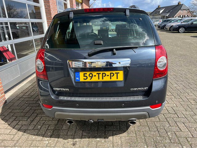 Chevrolet - captiva 3.2i - executive- personenauto - 2007 - afbeelding 26 van  27