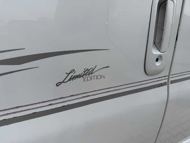 Chevrolet - chevrolet express - camper - 2002 - afbeelding 25 van  27