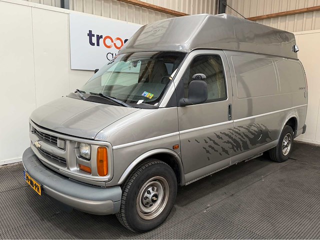 Chevrolet - chevy van - v8 - diesel - camper - 2003 - afbeelding 1 van  29