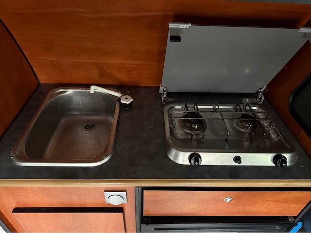 Chevrolet - chevy van - v8 - diesel - camper - 2003 - afbeelding 11 van  29