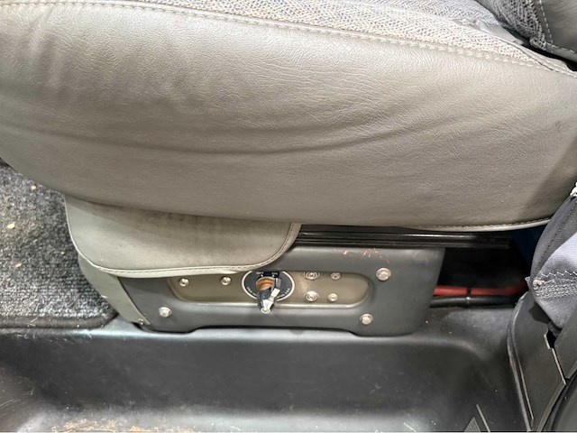 Chevrolet - chevy van - v8 - diesel - camper - 2003 - afbeelding 24 van  29