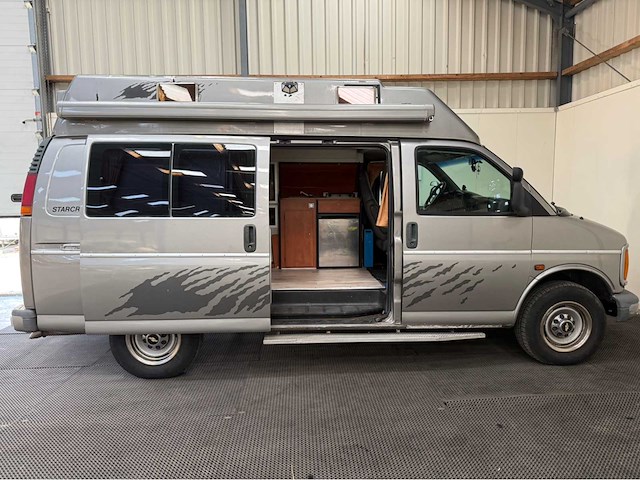 Chevrolet - chevy van - v8 - diesel - camper - 2003 - afbeelding 33 van  37