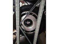 Chevrolet - corvette - velg (4x) - afbeelding 1 van  7