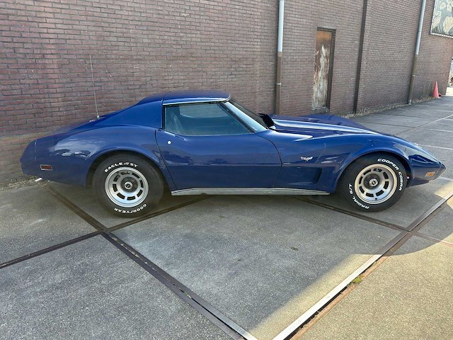 Chevrolet - corvette c3 - 5.7l v8 - 1977 - oldtimer - afbeelding 17 van  22