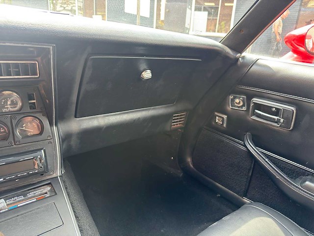 Chevrolet - corvette c3 - 5.7l v8 - 1980 - oldtimer - afbeelding 7 van  15