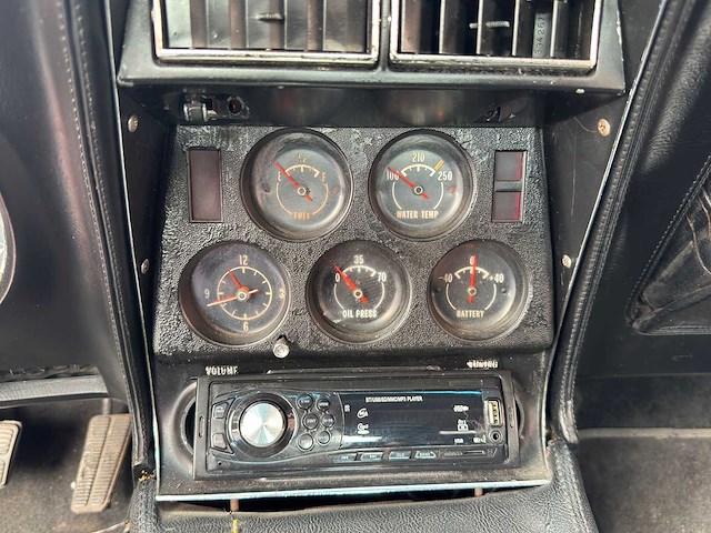Chevrolet - corvette c3 - 7.4l v8 - 454 ls4 - big block - 1973 - oldtimer - afbeelding 9 van  25