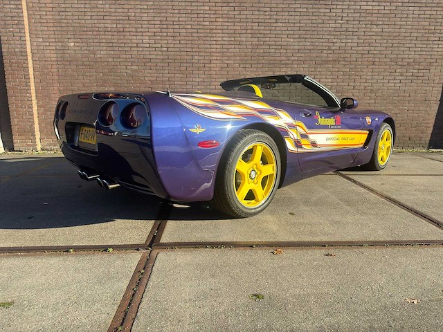 Chevrolet - corvette c5 - 5.7 convertible a - pacecar indy 500 - 1065 van 1158 - 1998 - afbeelding 29 van  34