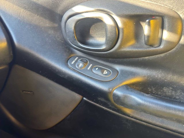 Chevrolet - corvette c5 - 5.7 convertible a - pacecar indy 500 - 1065 van 1158 - 1998 - afbeelding 13 van  34