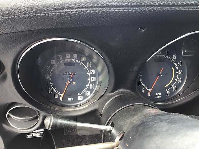 Chevrolet - corvette cabriolet - c3 - oldtimer - afbeelding 8 van  29