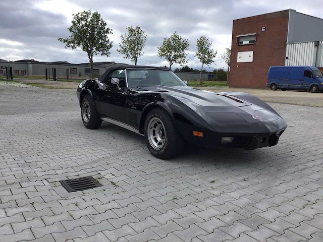 Chevrolet - corvette cabriolet - c3 - oldtimer - afbeelding 27 van  29