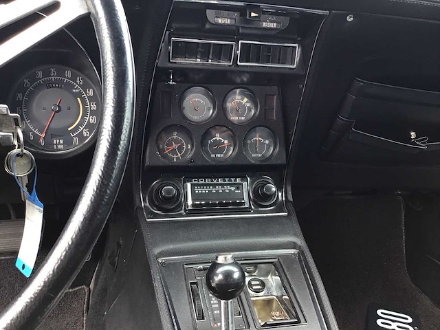 Chevrolet - corvette cabriolet - c3 - oldtimer - afbeelding 6 van  23