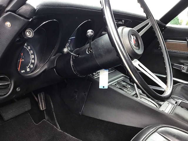 Chevrolet - corvette cabriolet - c3 - oldtimer - afbeelding 7 van  23