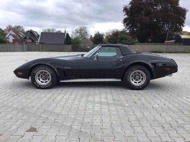 Chevrolet - corvette cabriolet - c3 - oldtimer - afbeelding 10 van  23