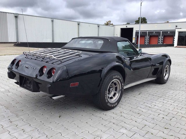 Chevrolet - corvette cabriolet - c3 - oldtimer - afbeelding 20 van  23