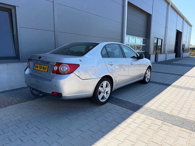 Chevrolet - epica - 2.0i exec. l.ed. - personenauto - 2007 - afbeelding 25 van  28