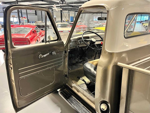 Chevrolet - f-model - pick-up truck - afbeelding 9 van  41