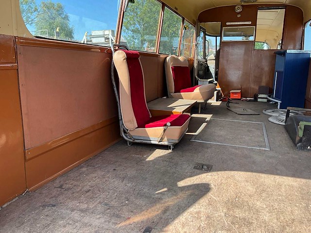 Chevrolet - personenbus - afbeelding 11 van  22
