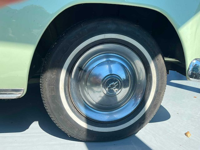 Chevrolet - styleline - oldtimer - 1950 - afbeelding 4 van  9