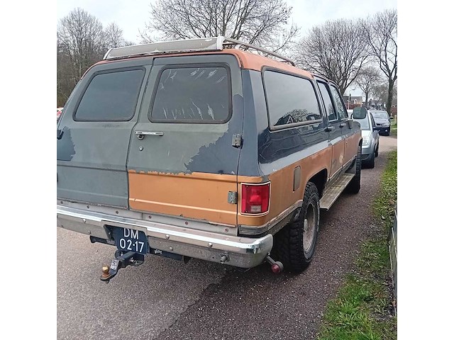 Chevrolet - suburban - 5,7 tbi - personenauto - afbeelding 7 van  8