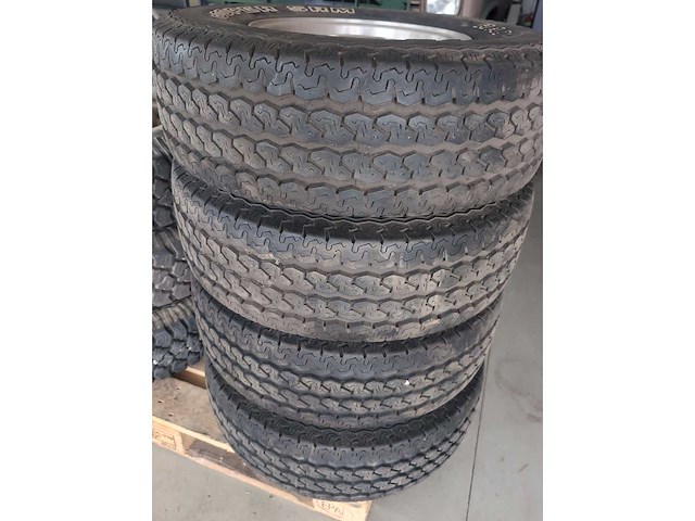 Chevrolet- gmc - c/k 1500 - wiel set - afbeelding 4 van  4