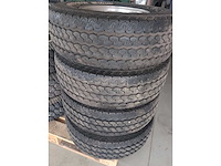 Chevrolet- gmc - c/k 1500 - wiel set - afbeelding 4 van  4