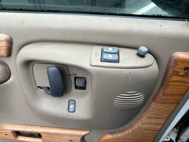 Chevrolet 1500 camper 76-srb-1 - afbeelding 1 van  2