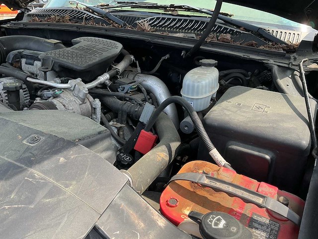 Chevrolet 2500hd bedrijfswagen - afbeelding 2 van  13