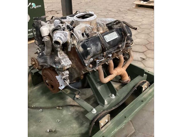 Chevrolet 6,2 liter diesel dieselmotor 6,2 gm - afbeelding 1 van  1