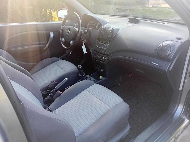 Chevrolet aveo 1.2 16v ls , hjl-43-l - afbeelding 12 van  14