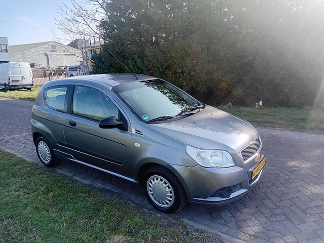 Chevrolet aveo 1.2 16v ls , hjl-43-l - afbeelding 2 van  14