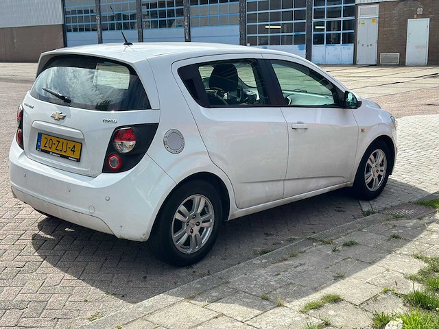 Chevrolet aveo 1.2 lt, 20-zjj-4 - afbeelding 2 van  16
