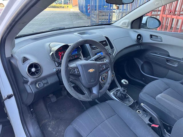 Chevrolet aveo 1.2 lt 70-rtk-9 - afbeelding 4 van  16
