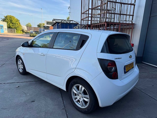 Chevrolet aveo 1.2 lt 70-rtk-9 - afbeelding 10 van  16