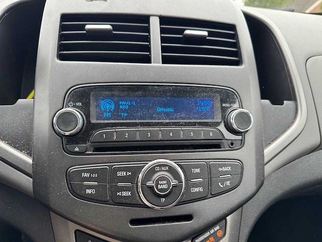 Chevrolet aveo 1.3d lt 74-xkn-9 - afbeelding 8 van  22