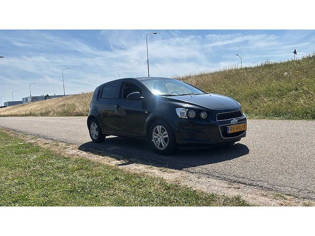 Chevrolet aveo 1.4 lt 2011 | 95-rrl-9 i - afbeelding 13 van  14
