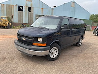 Chevrolet bus - afbeelding 1 van  18