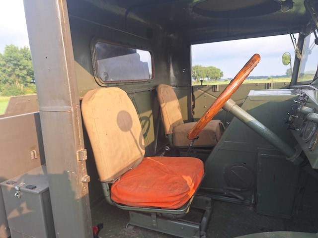 Chevrolet c15a - 1943 - canadese militaire vrachtwagen (cmp) van 3/4 ton met vierwielaandrijving (4x4) - afbeelding 9 van  42