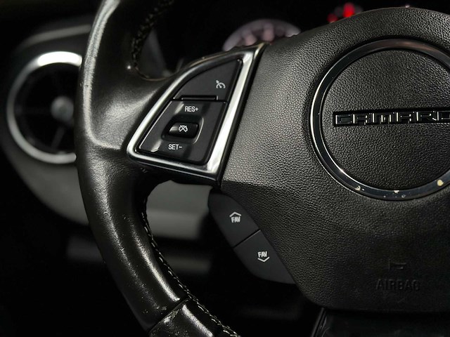 Chevrolet camaro 1lt 2.0l i4 f dohc 16v 275pk 2017 - afbeelding 15 van  46